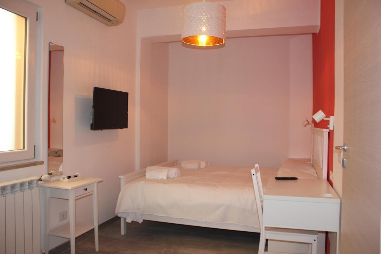 Roman Sunrise Rooms Eksteriør billede