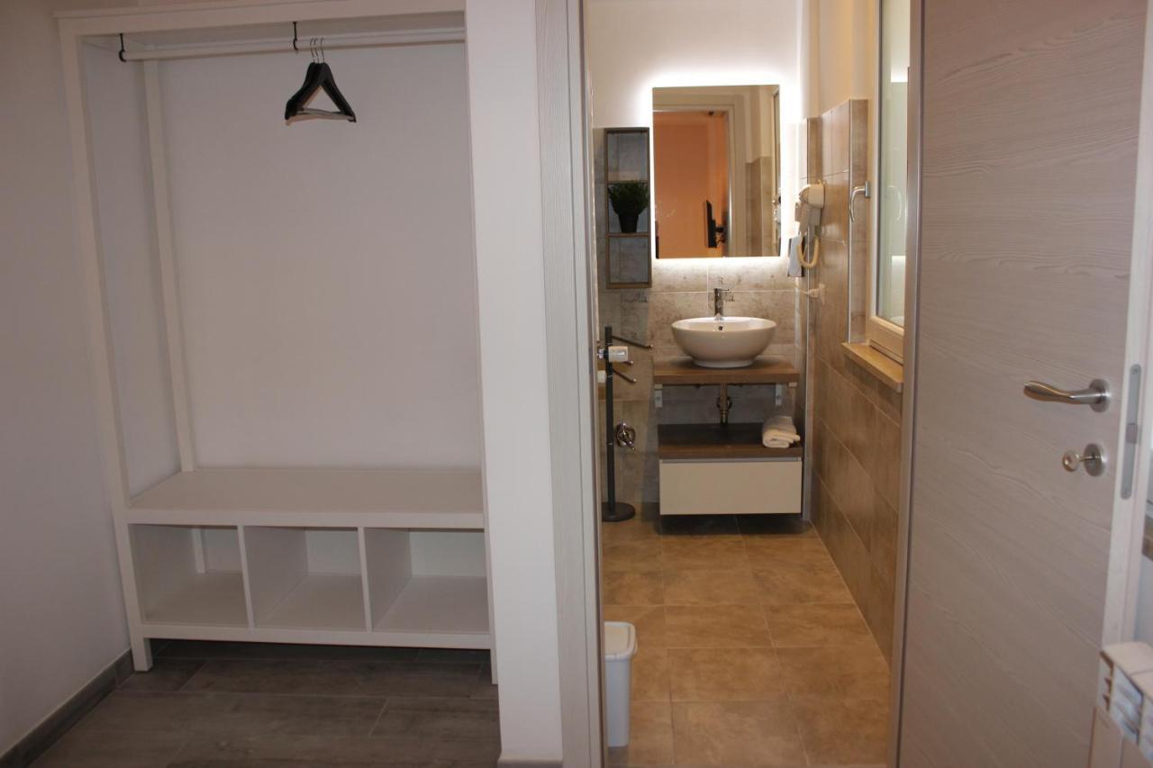 Roman Sunrise Rooms Eksteriør billede